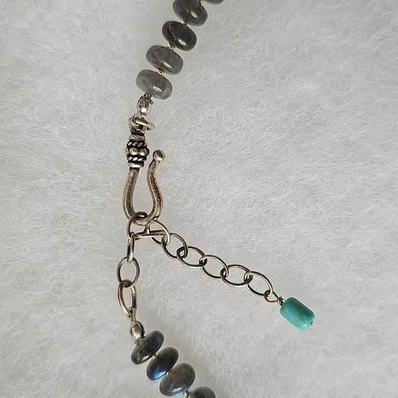 Elegant Labordorite Beaded Necklace with Turquoise Accents - Picture 3 of 9